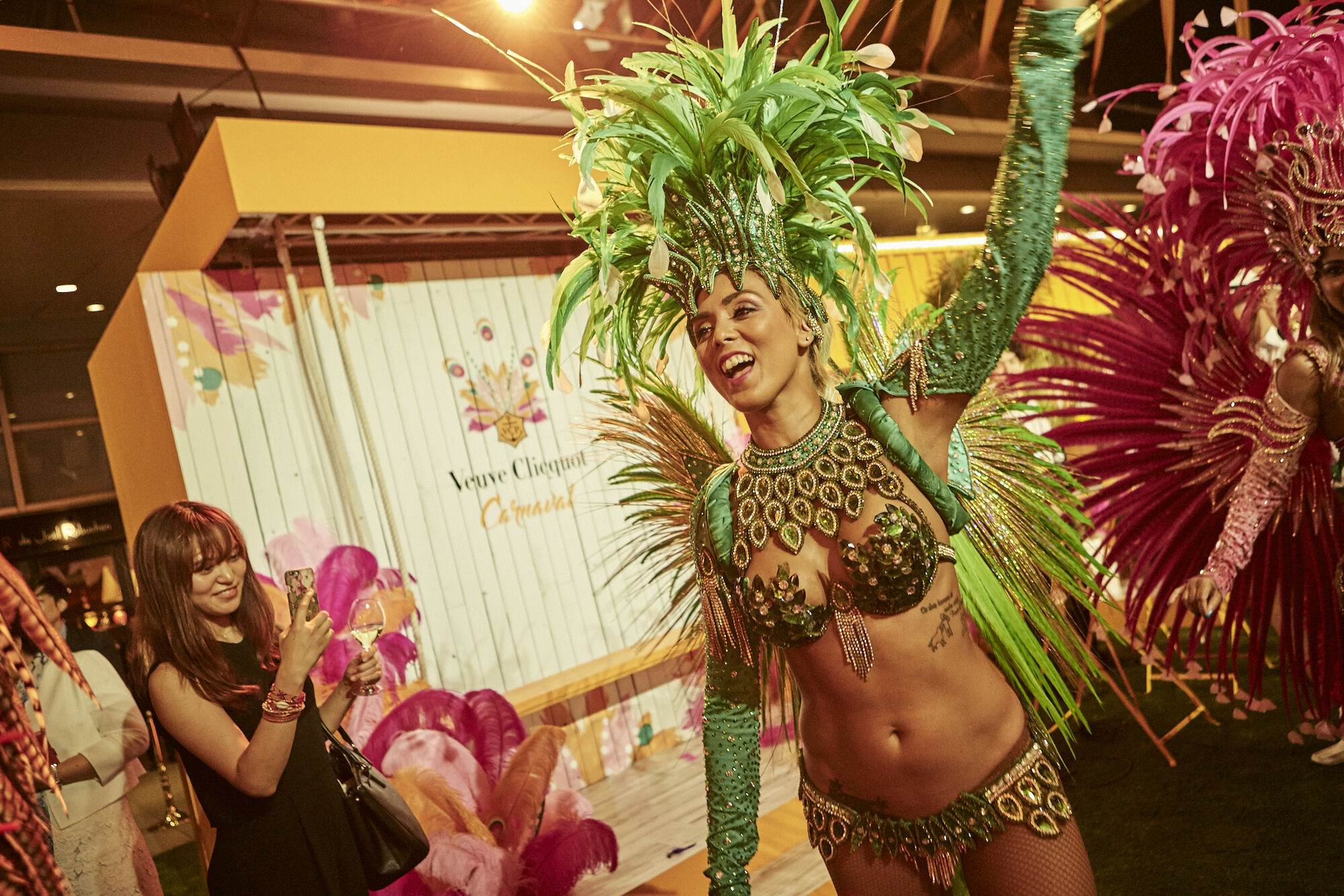 Veuve Clicquot Carnaval —04